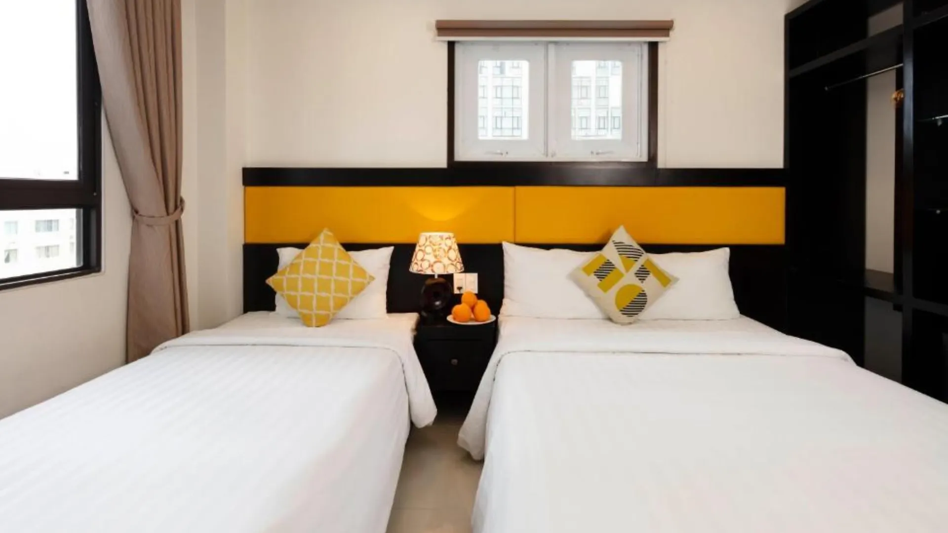 Tokia Hotel Nha Trang 2*,