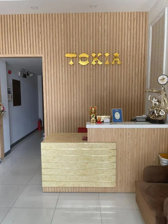 Tokia Hotel Нячанг